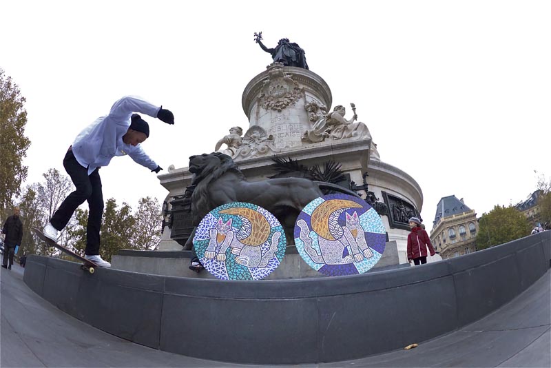 coyote front nose paris republique michael kershnar street art paris